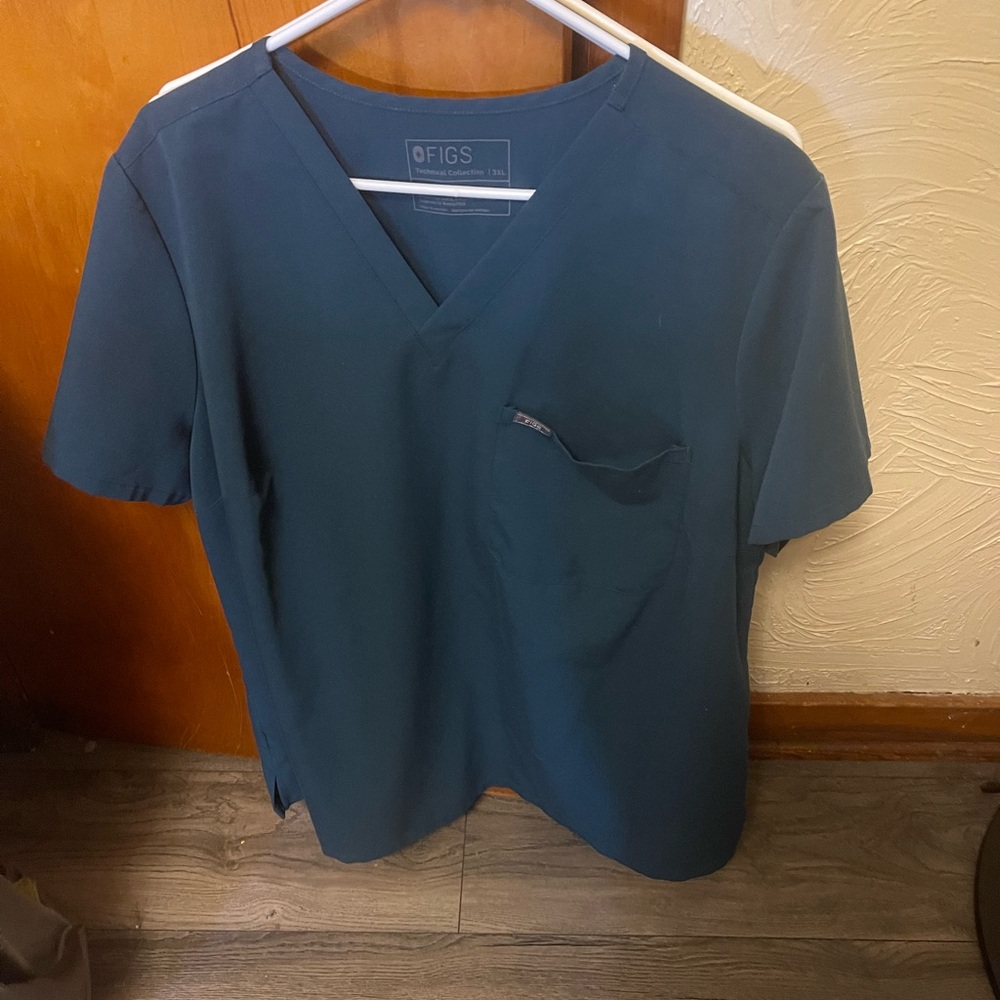 Figs Caribbean blue Scrub Top